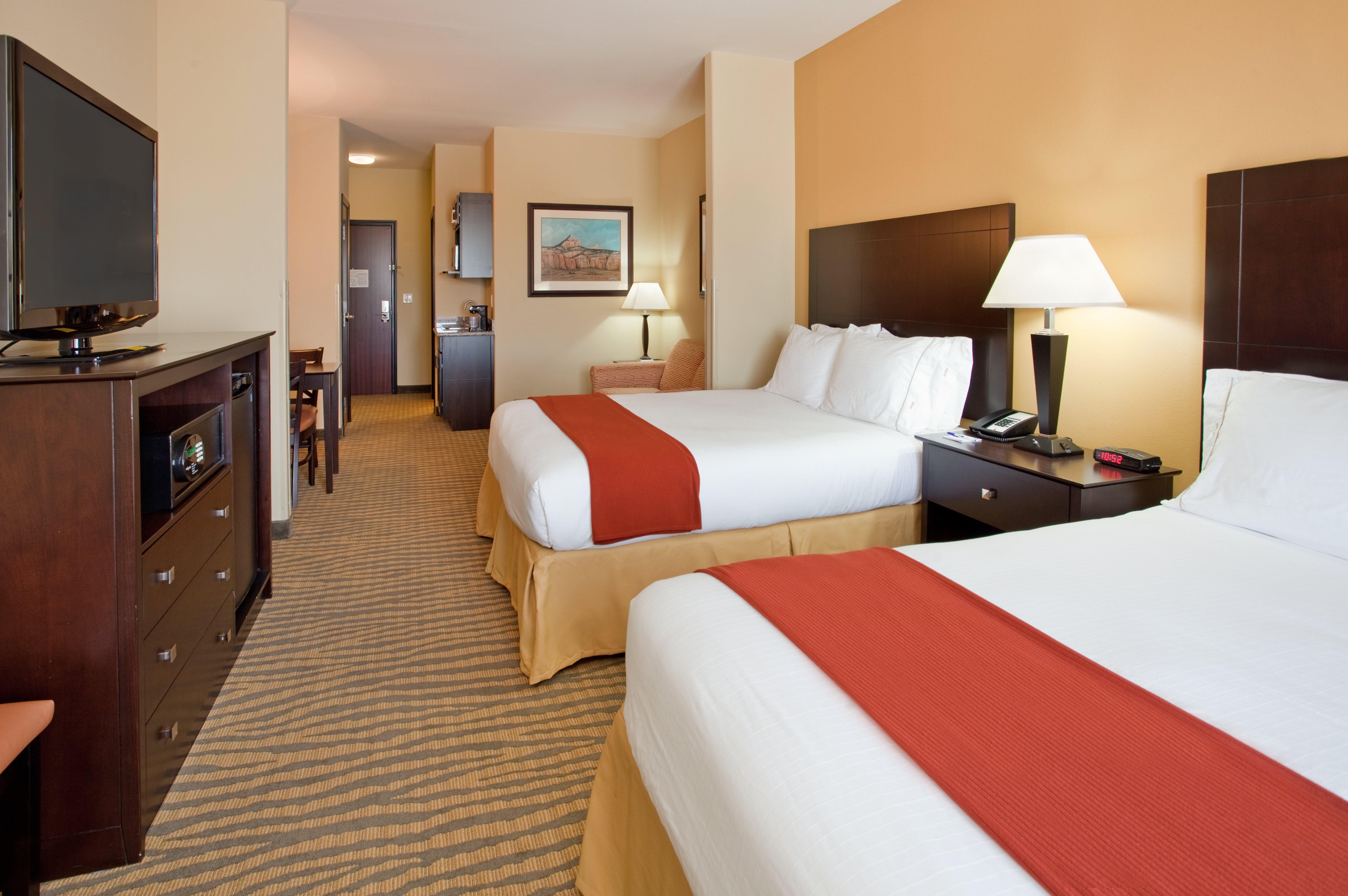 Express & East By Ihg